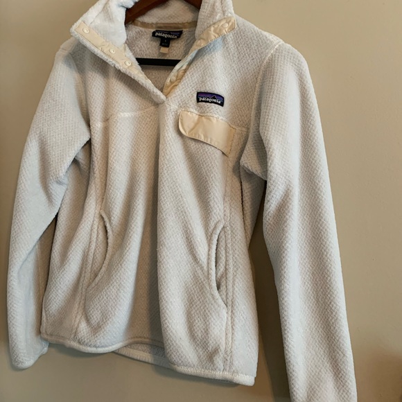 Patagonia light weight jacket - Picture 1 of 6